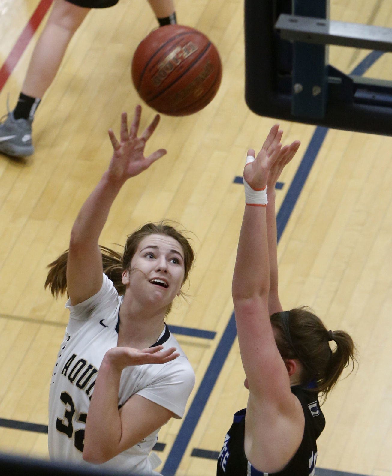 aquinasgirls-inside-photo